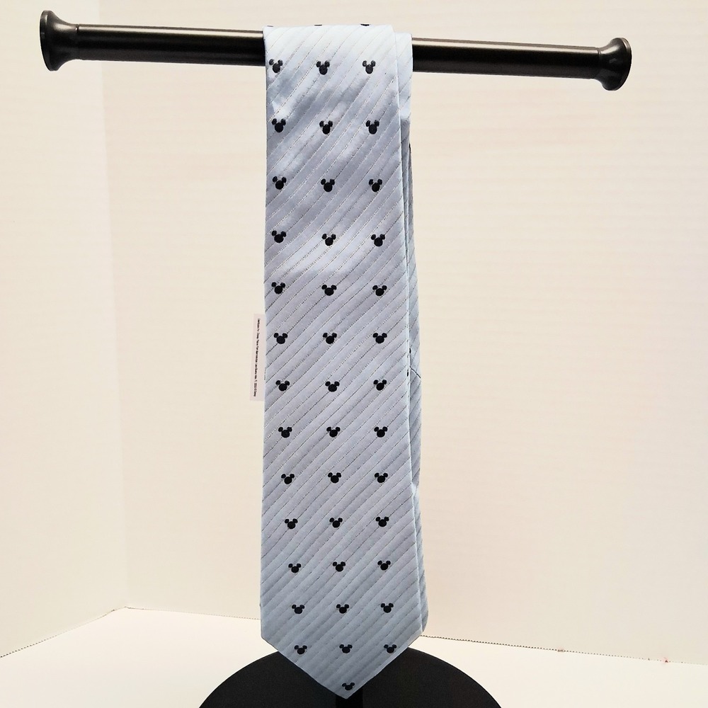 Disney Parks Men's Silk Necktie Mickey Mouse Blue 3.25 x 56 New with Tag Disney